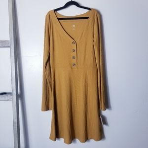 NWT SO DRESS MUSTARD COLOR SIZE SMALL